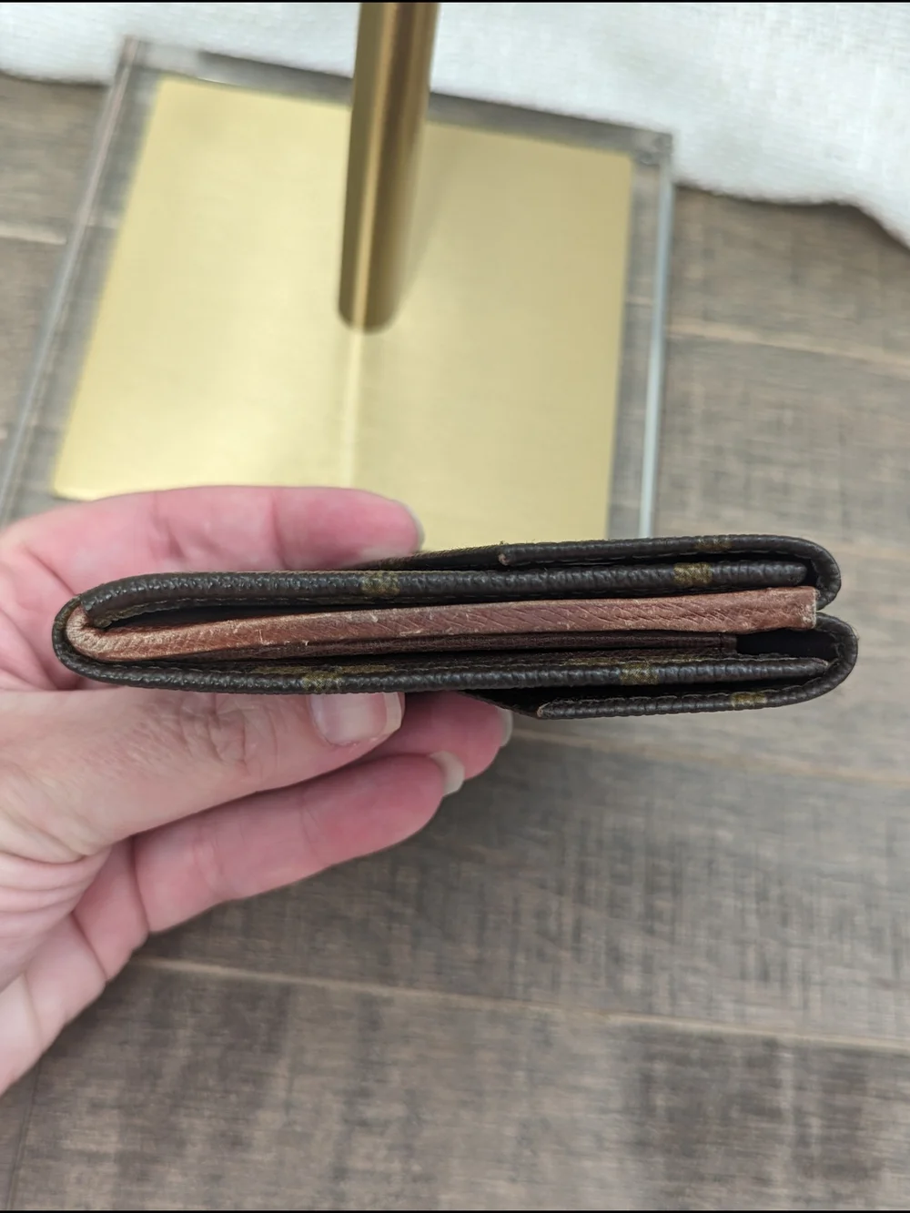 100% Authentic Louis Vuitton Victorine Monogram Wallet W/COA